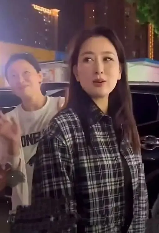 求股票配资 和孔令辉恋爱11年，曾牵扯李小璐风波，“三料视后”马苏，如今怎么样了？