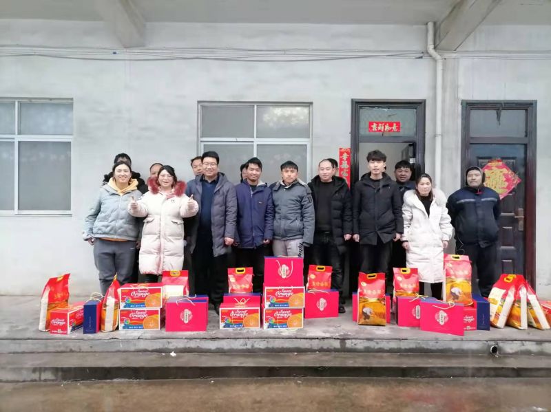 心系员工 温暖新春—发财圈为整个员工发放春节福利